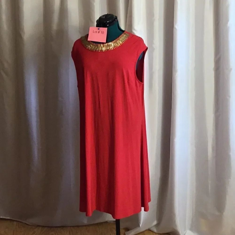 Sleeveless dress in red with built in necklace in size 2 X